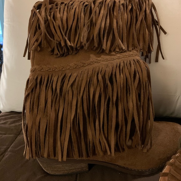 Boots - Picture 2 of 2